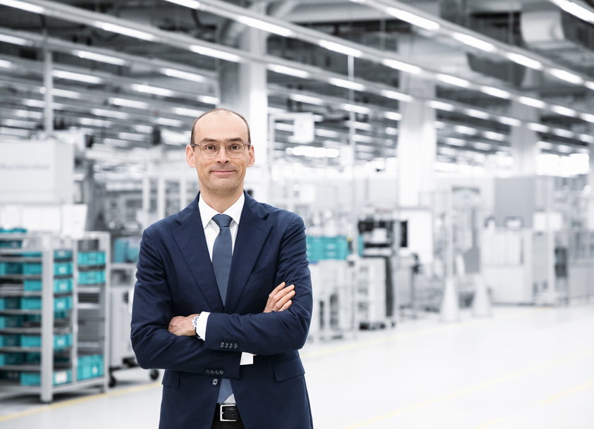 The first Festo automation components get their digital representations